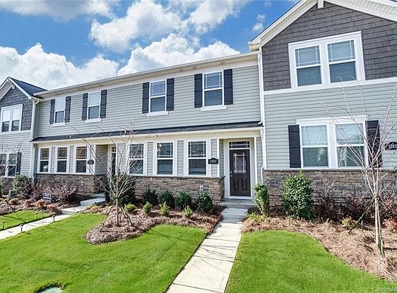 4th image of 11024 Chalkbark Ln #B21-87