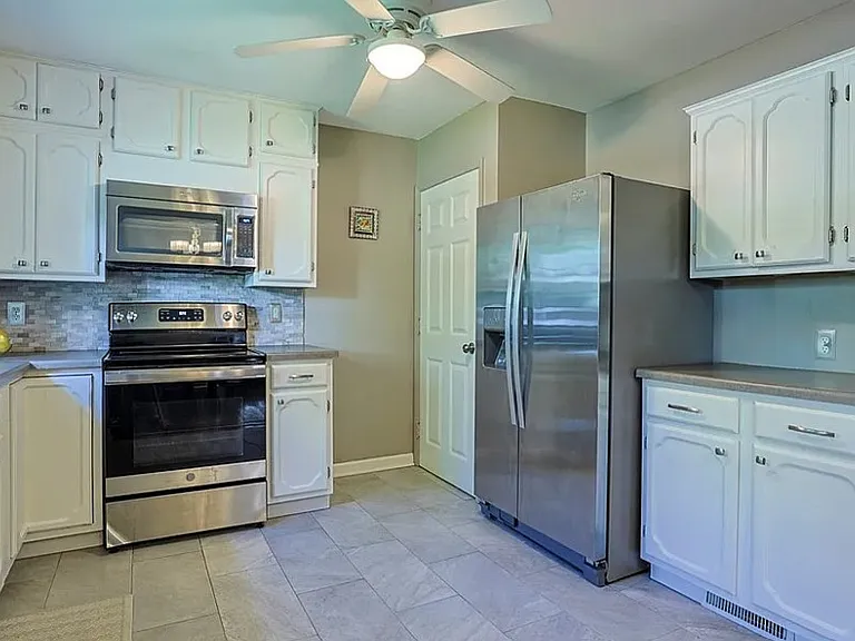 103A Chatham Dr — Photo 11