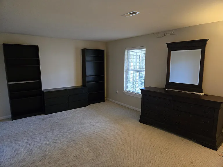 Scarlet Oak Ct — Photo 4