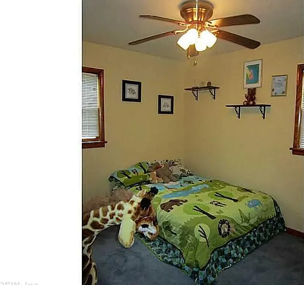 307 Mohican Dr — Photo 2