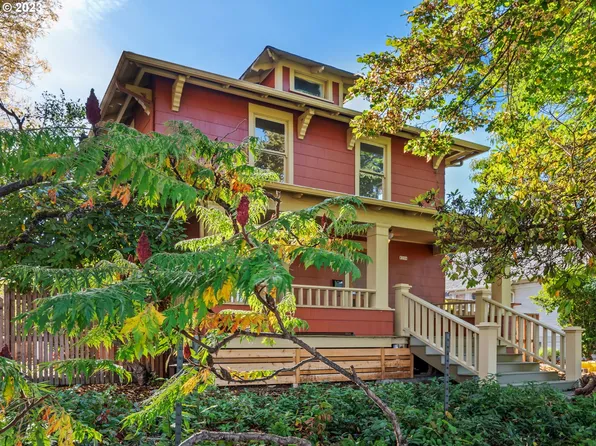 8206 N Smith St, Portland, OR 97203
