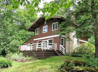 13 Lower Taylor Hill Rd, Bondville, VT 05340