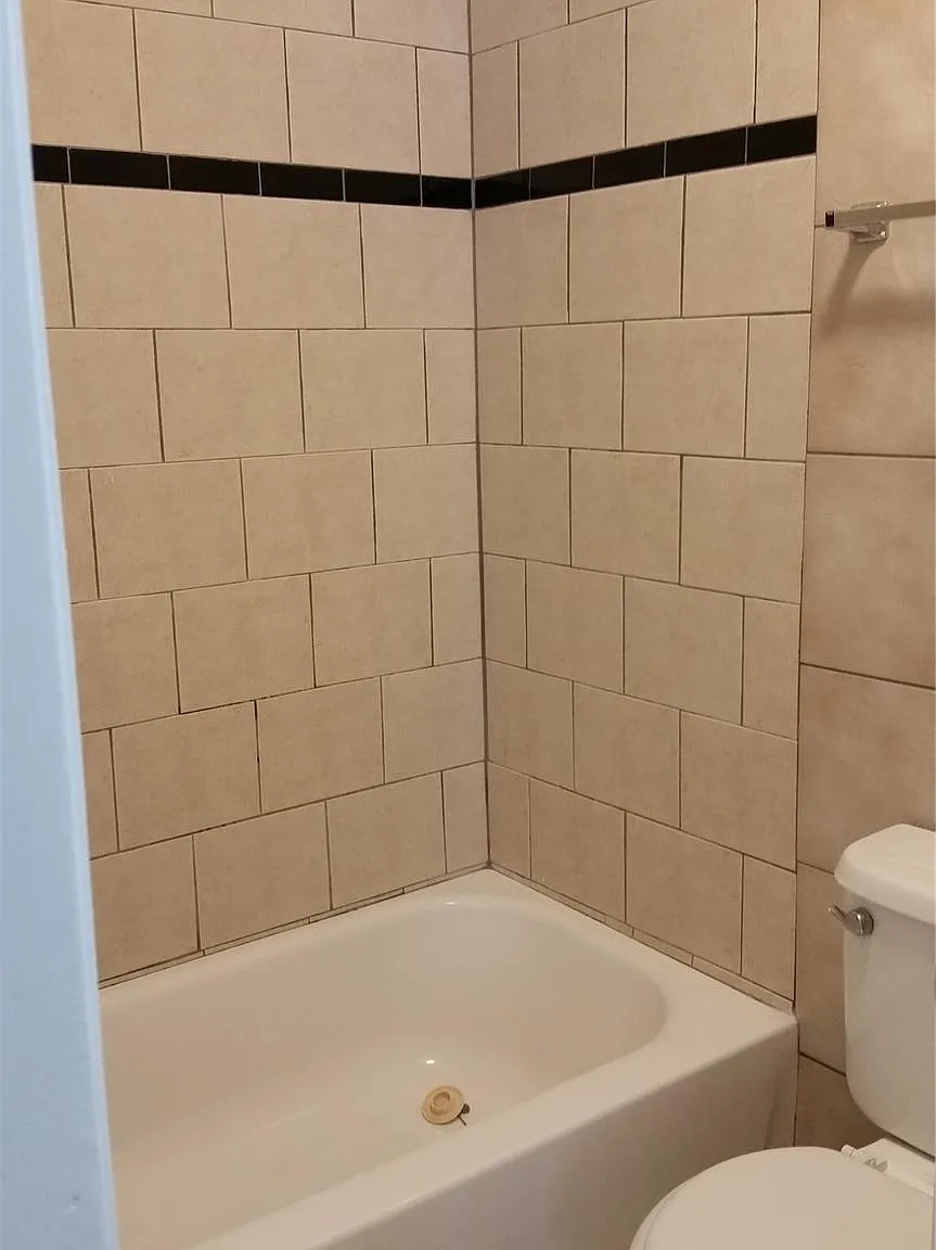 4 bed, 2.0 bath, 1455 sqft, $1,650 — Photo 4