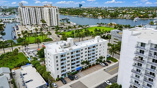 2900 Banyan St #601 Photo 1