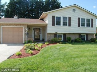 10 Slate Mills Ct, Catonsville, MD 21228