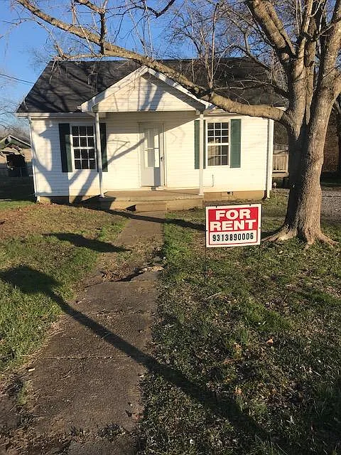 106 Locust St