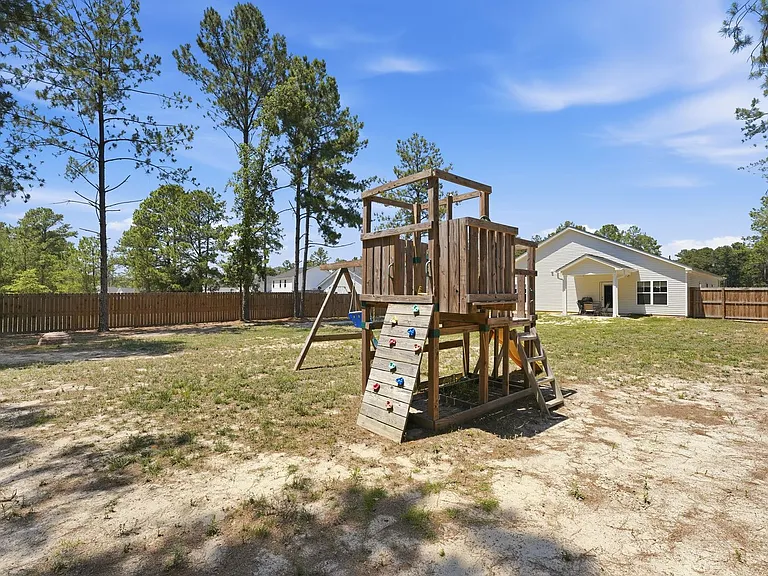 175 Lonesome Glory Dr — Photo 32