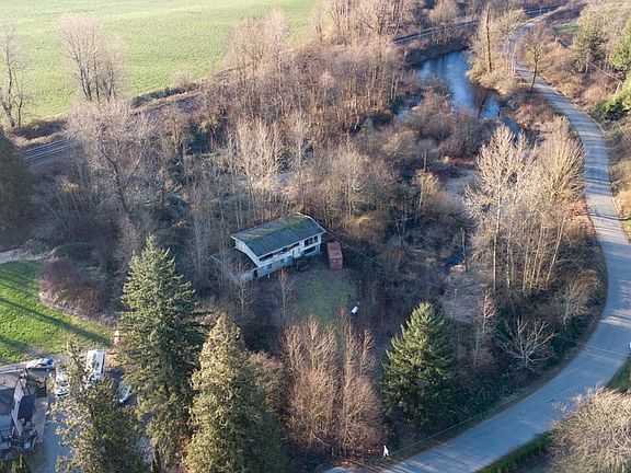 4th image of 41330 N Nicomen Rd
