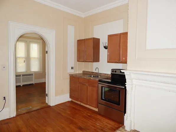 173 Broadway, 173 Broadway, Bangor, ME 04401