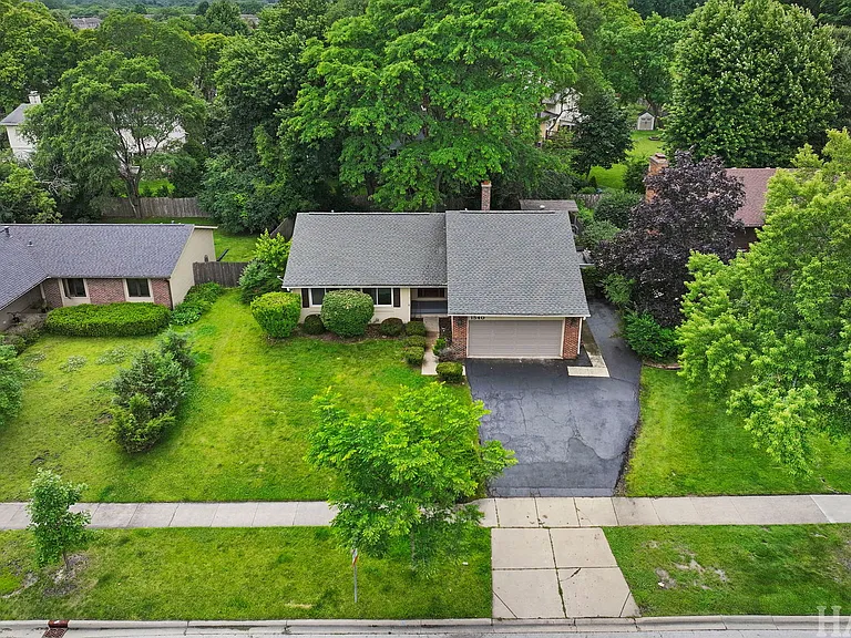 1540 N Pepper Tree Dr — Photo 37