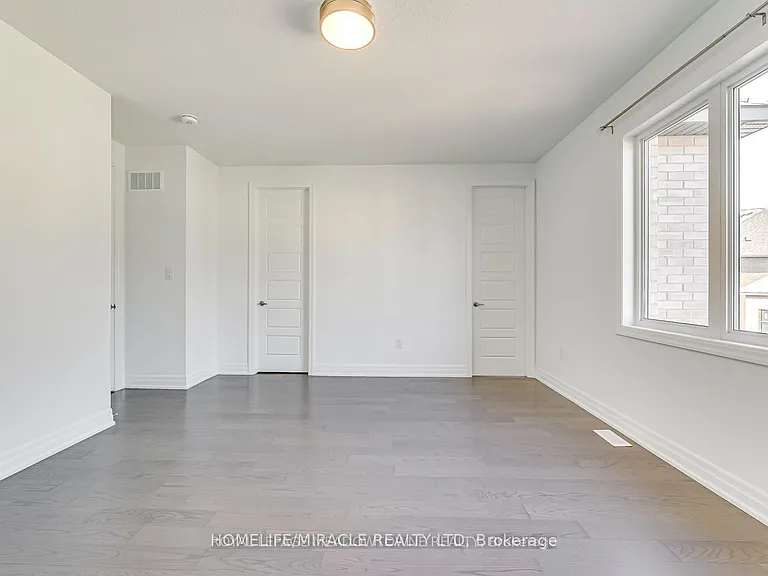 3133 Moss Gdns — Photo 15