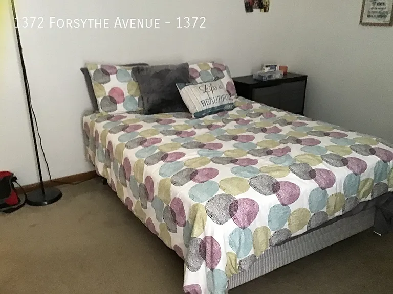 1372 Forsythe Ave #1372 — Photo 5