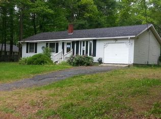 40 Woodside Rd, Spencer, MA 01562