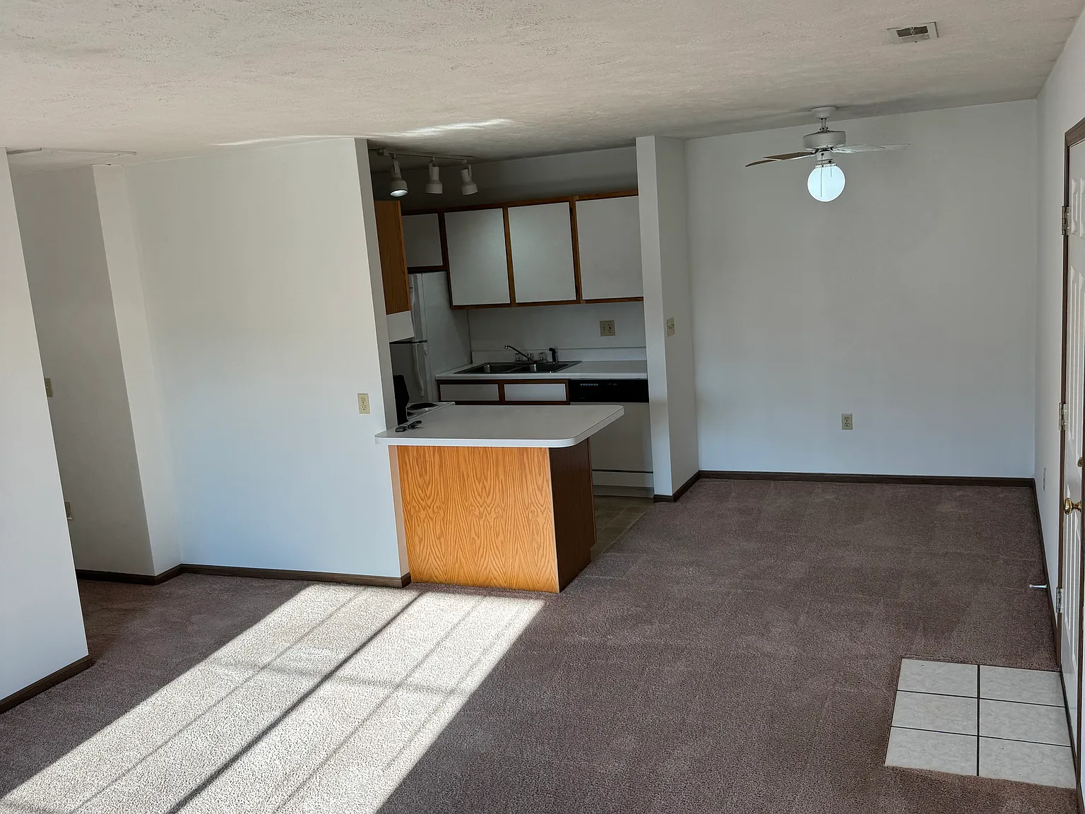 Quaker Station Apartments — Photo 2
