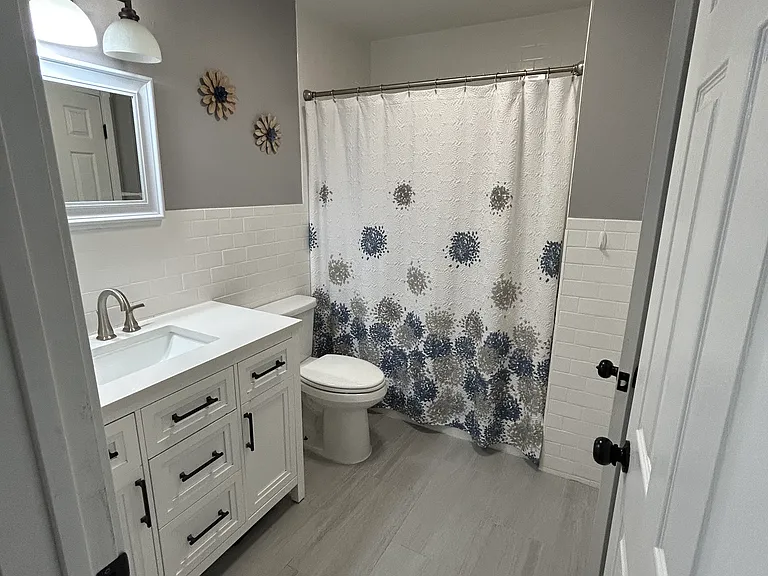 Waterford Cir — Photo 8
