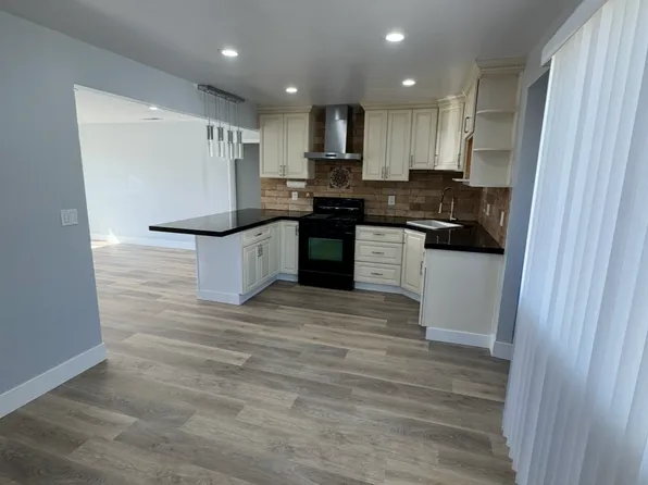 16744 El Balcon Ave, San Leandro, CA 94578