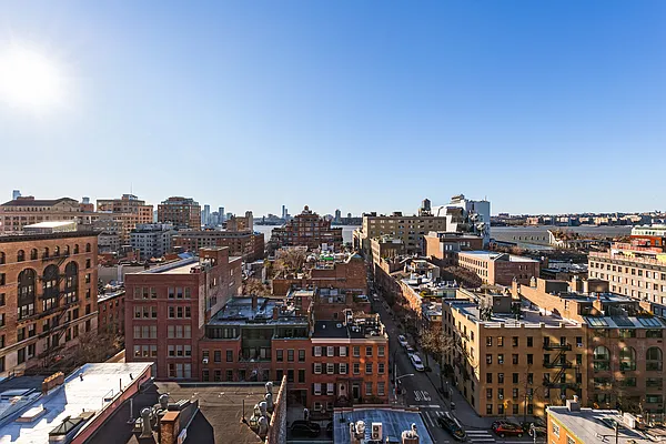 Rented by Douglas Elliman | media 38