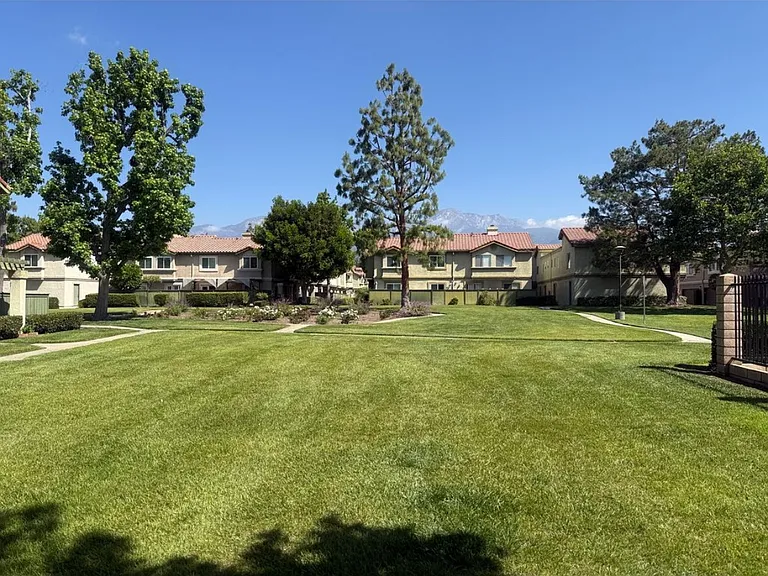 8463 Sunset Trail Pl #A — Photo 28