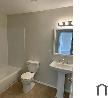 3401 Lafayette Dr NE #B — Photo 7