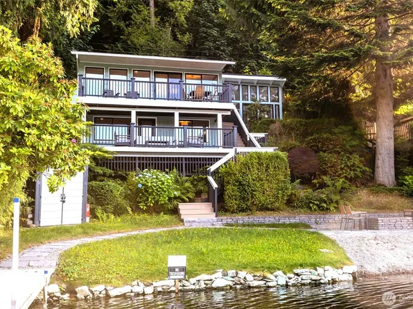 6911 Olive Avenue, Stanwood, WA 98292