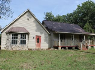104 Old Winesap Rd, Crossville, TN 38572