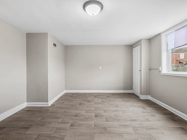 4100 Erdman Ave #1 — Photo 14