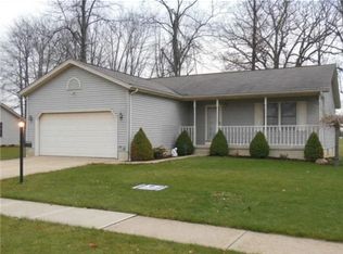 320 Turtle Crk, Lagrange, OH 44050