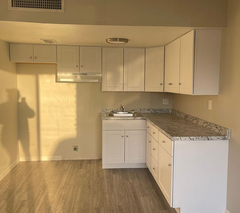 Kenmar Apartments 2351 McCulloch Blvd N Lake Havasu City, AZ Zillow