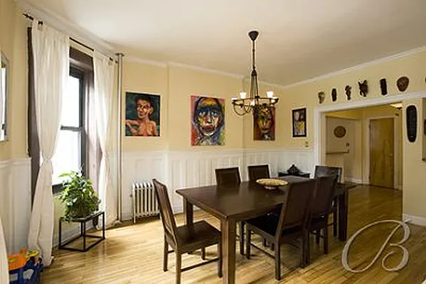 Rented by Bellmarc Realty | media 8