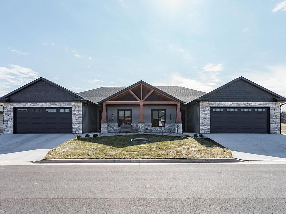 1st image of 381 Ridge View Drive #4