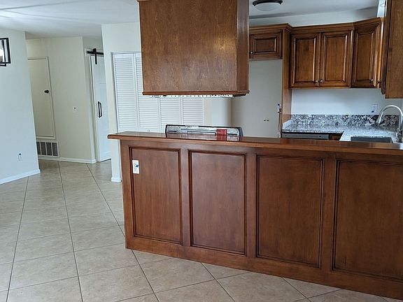 5th image of 3745 Madras Dr