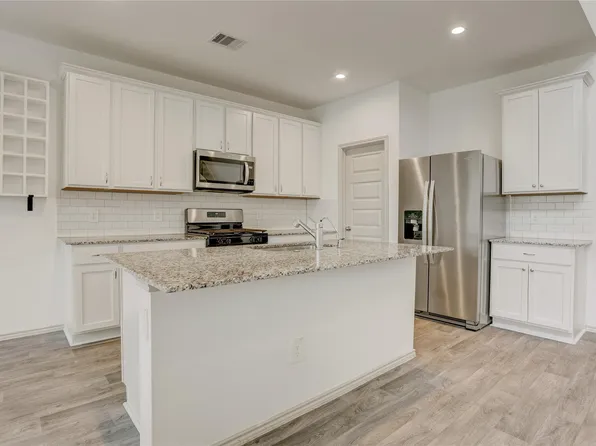 1722 Bryson Heights Dr, Rosenberg, TX 77469
