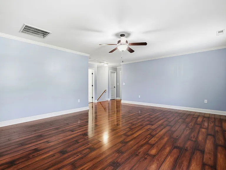 80 Valor Cir — Photo 29