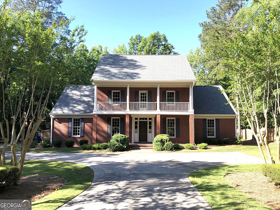 1st image of 1106 Saint Andrews Dr