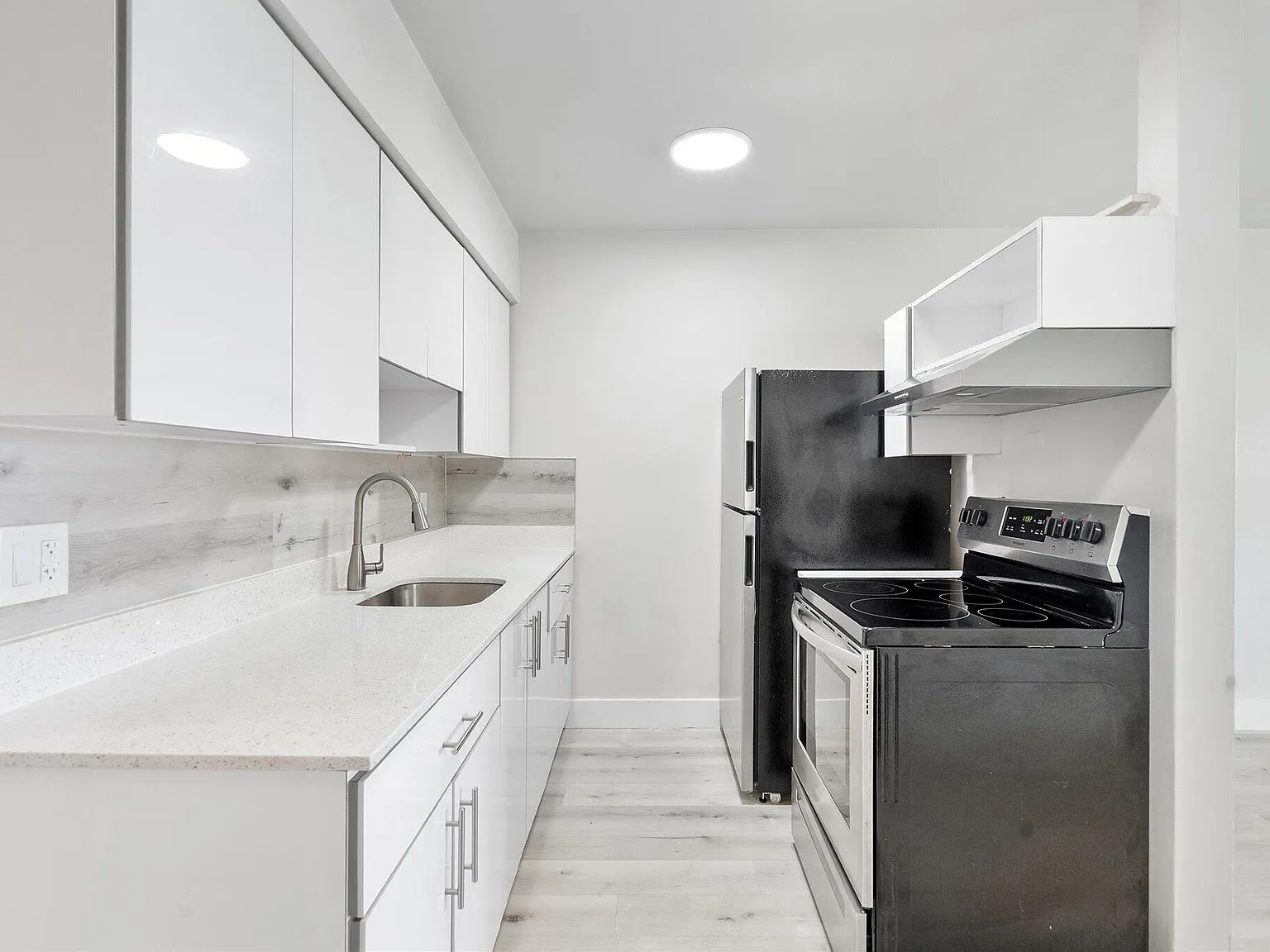 1 bed, 1.0 bath, 600 sqft, $1,850 — Photo 4