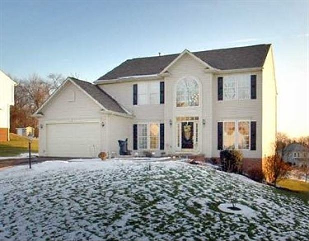 1st image of 114 Cherrywood Dr