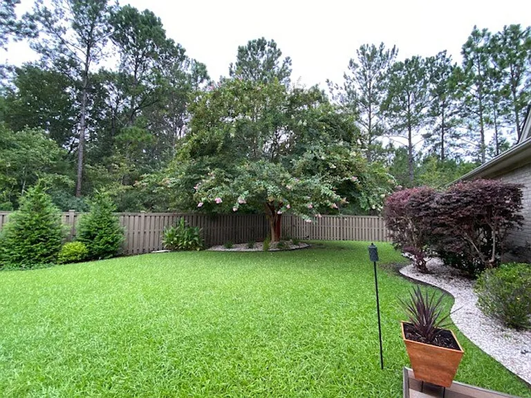 1333 Garden Springs Ct — Photo 40