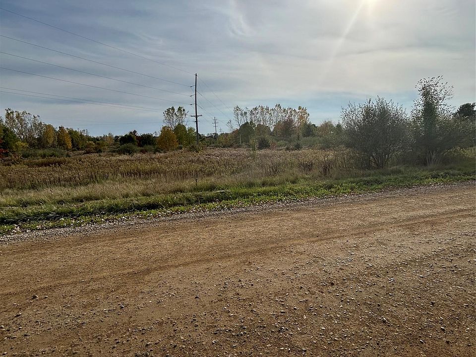 1st image of E Brooks Rd
