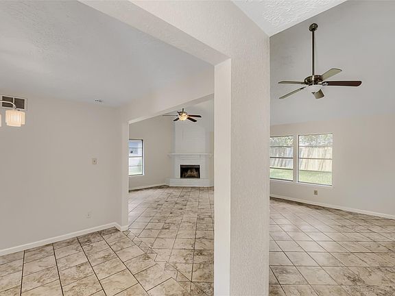 4th image of 5819 Culross Close