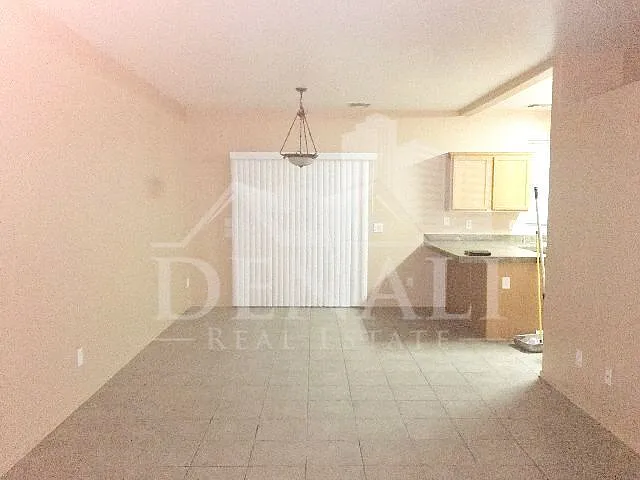 3 bed, 2.0 bath, 1157 sqft, $1,500 — Photo 4