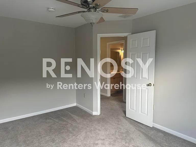 8900 Millers Island Blvd — Photo 28