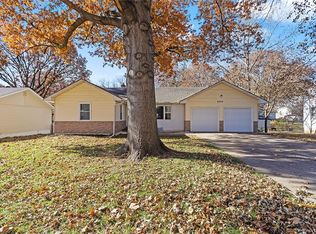 4234 N Lister Ave, Kansas City, MO 64117