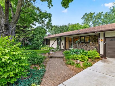 1120 Rockstone Ln, New Brighton, MN, 55112