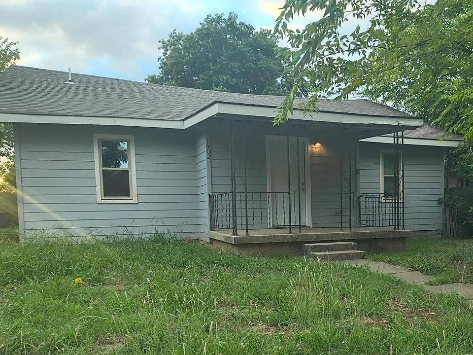 1st image of 1602 N Atlanta Pl