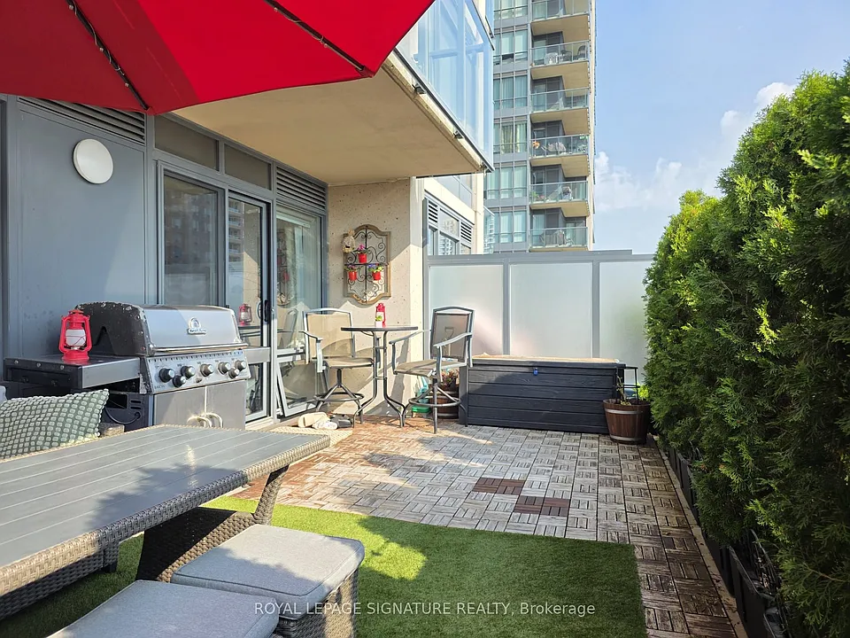 9088 Yonge St #306A