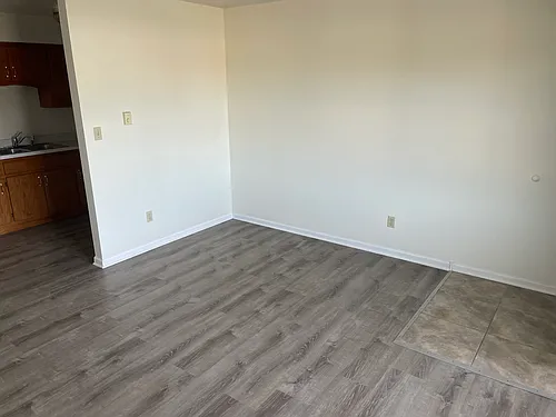 807 Covey Ln #6 Photo 1