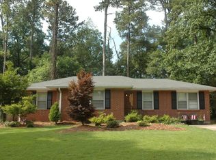 1093 Willivee Dr, Decatur, GA 30033