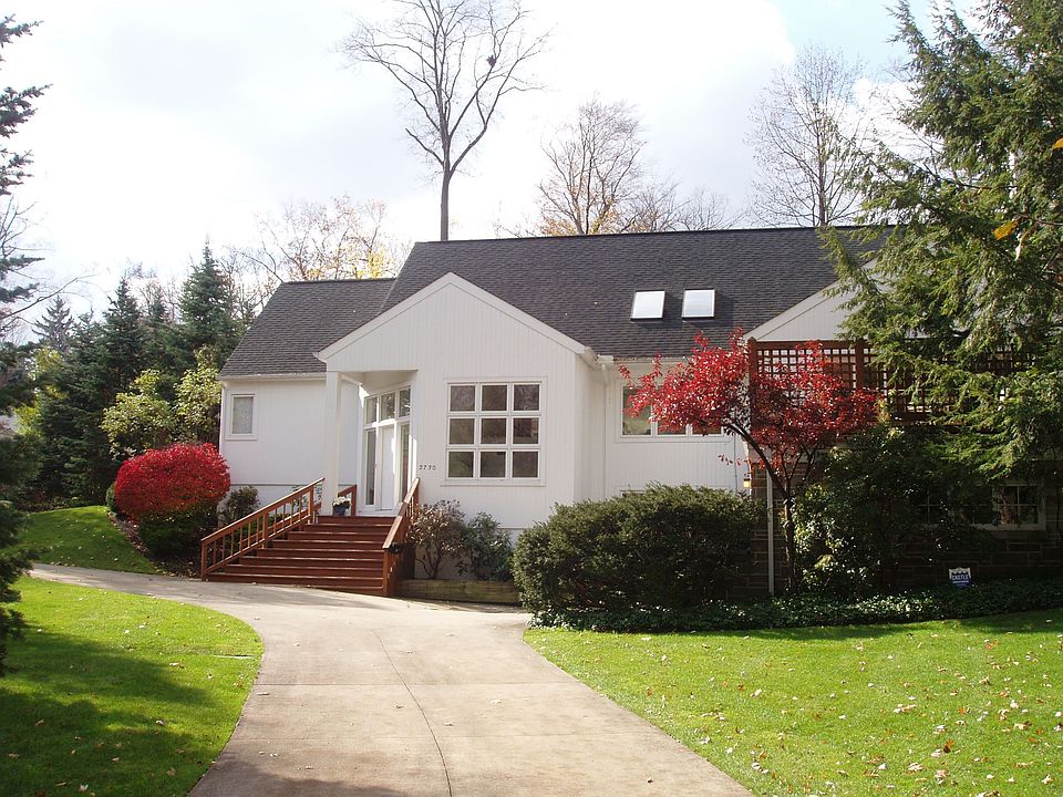 Stunning Light Filled California Styled Home in 4**** Location
