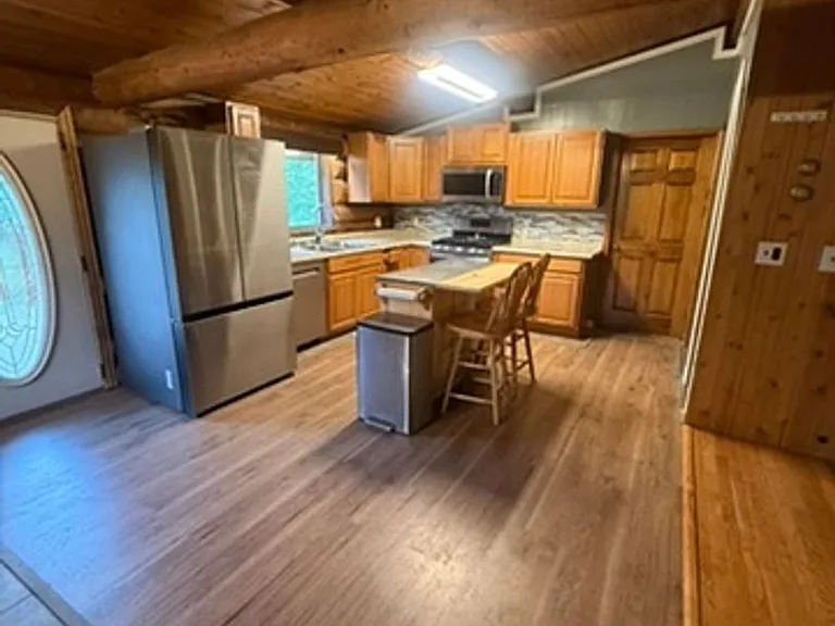 3820 Hardluck Dr — Photo 11