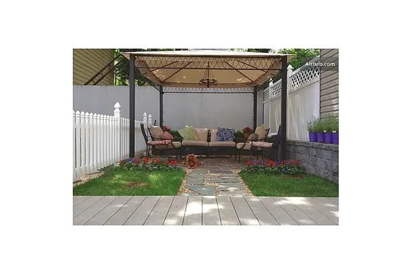 Rented by Corcoran | media 37